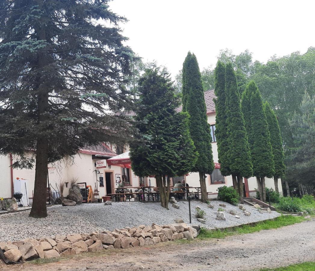 Penzion U Statku Lodherov Luaran gambar